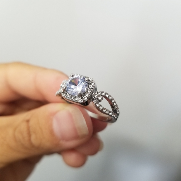 Womens Zircon Ring Set Inlaid Silver Plated Sz 9  Square Fashion Party R… - Picture 3 of 7